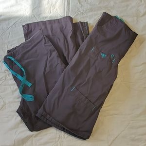 Med Couture Scrubs E-Z Flex size Medium